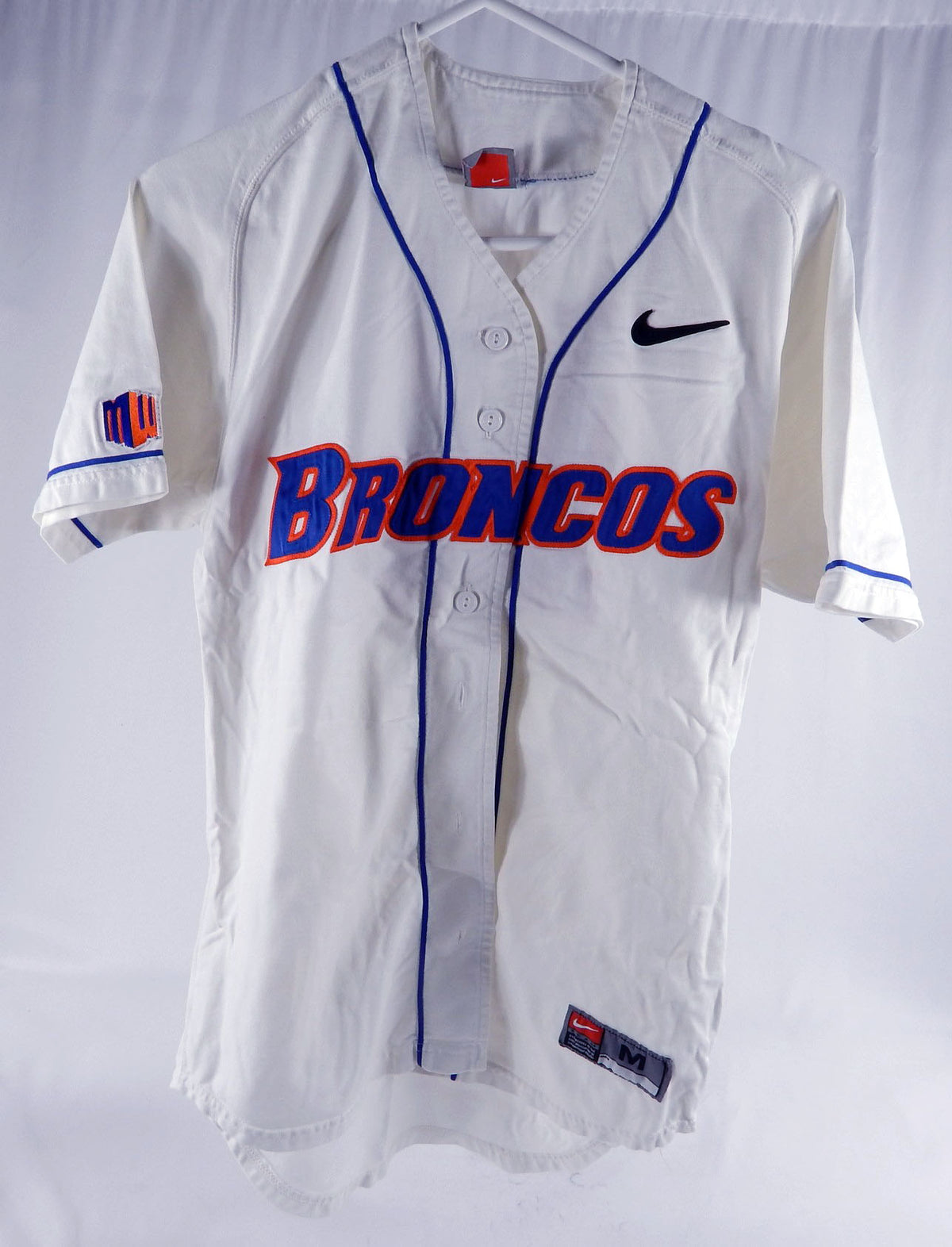 2000's Boise State Broncos #18 Game Used White Jersey Softball M 011