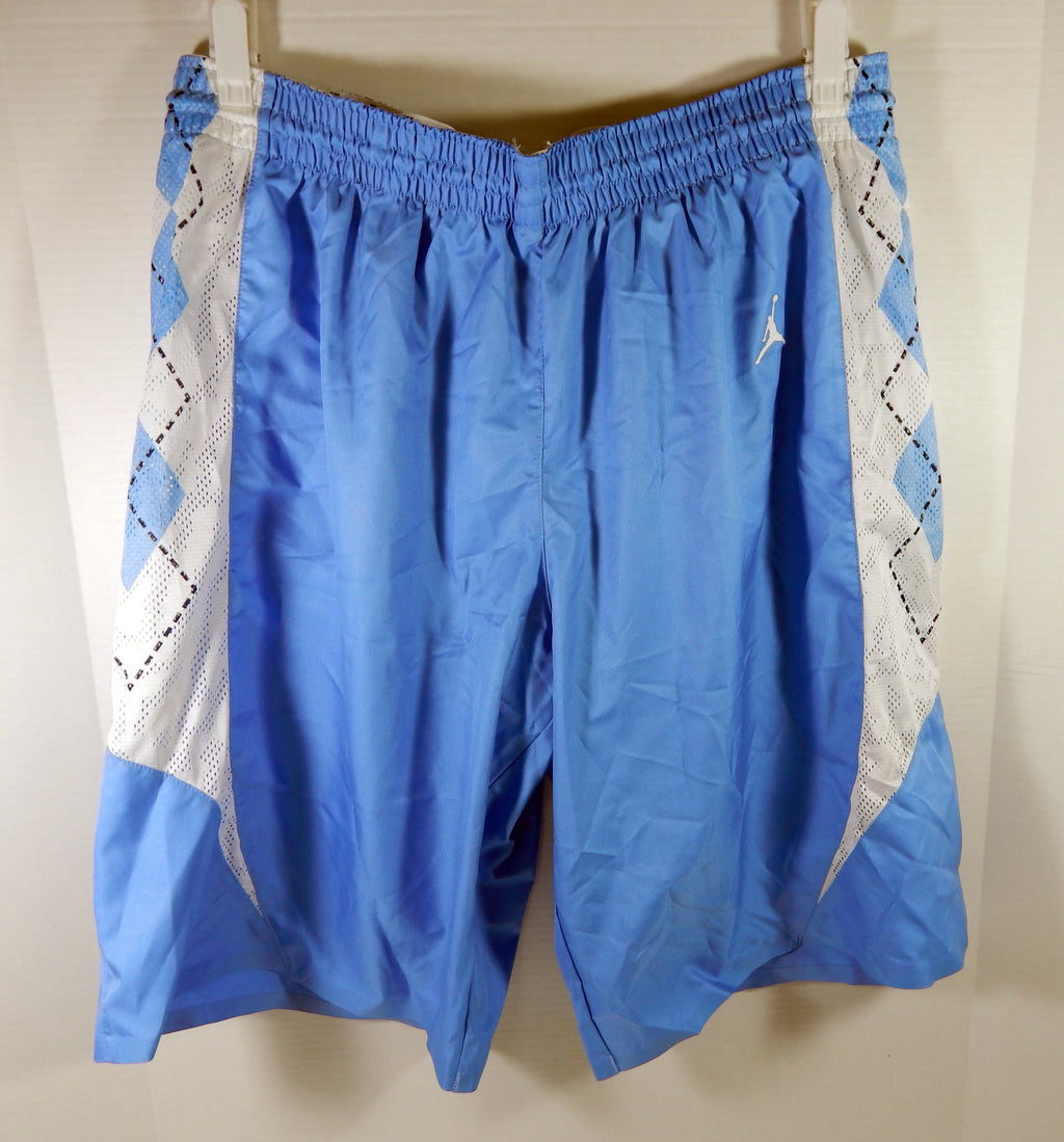 2015-16 North Carolina Tar Heels UNC Game Issued Blue Shorts Jordan 38 075