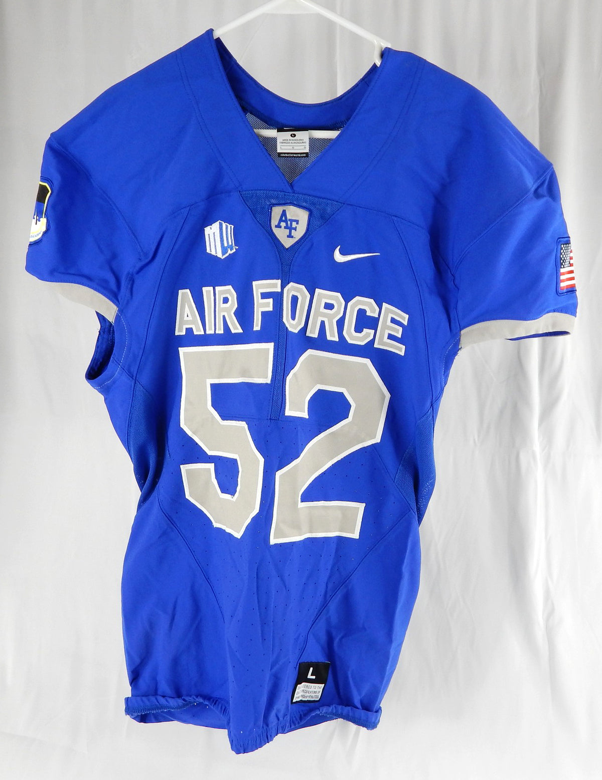 Air Force Falcons #52 Game Used Blue Jersey Football L 019