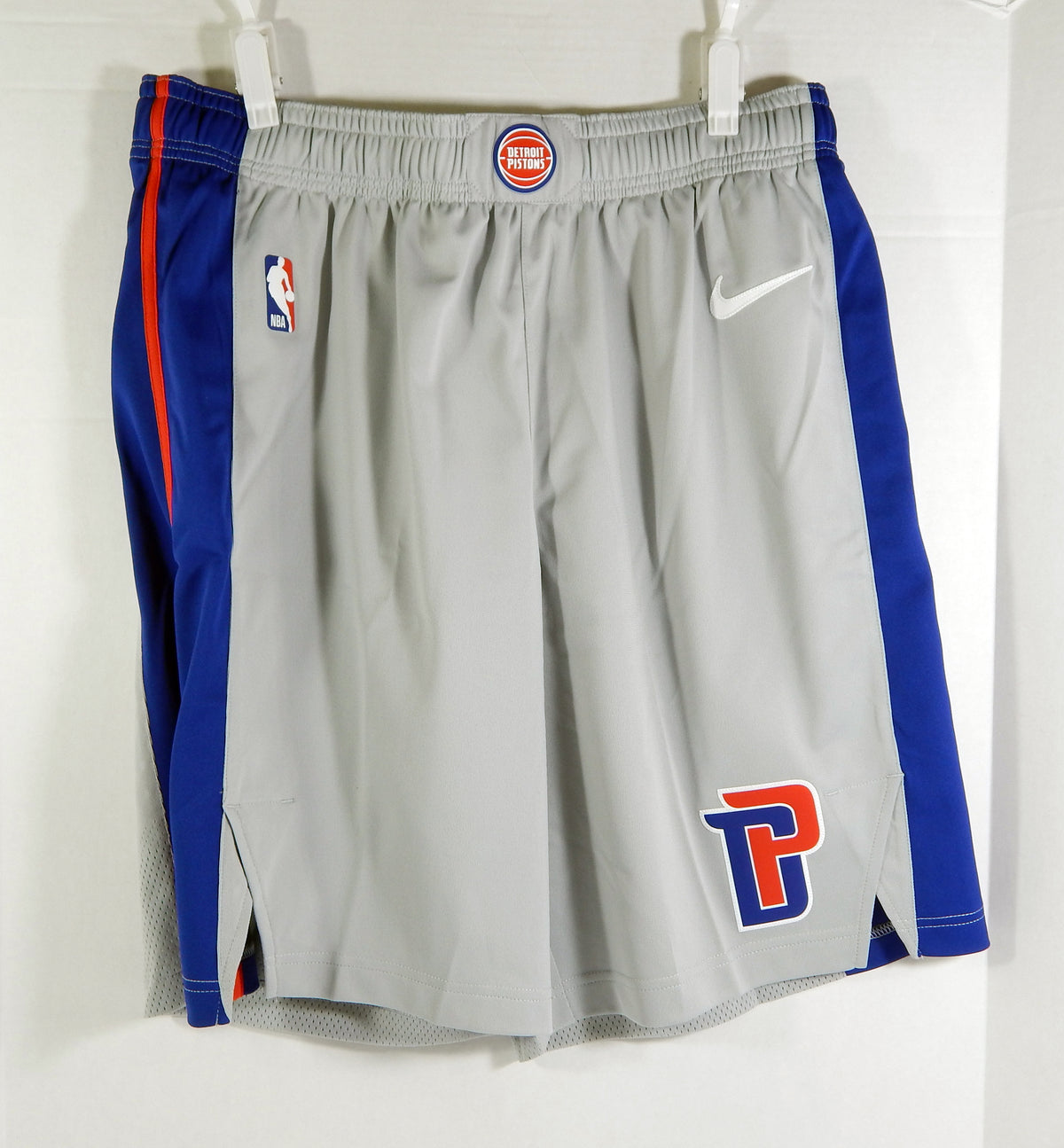 2017-18 Detroit Pistons Game Issued Grey Shorts Pro Cut Nike Statement Ed 40 75S