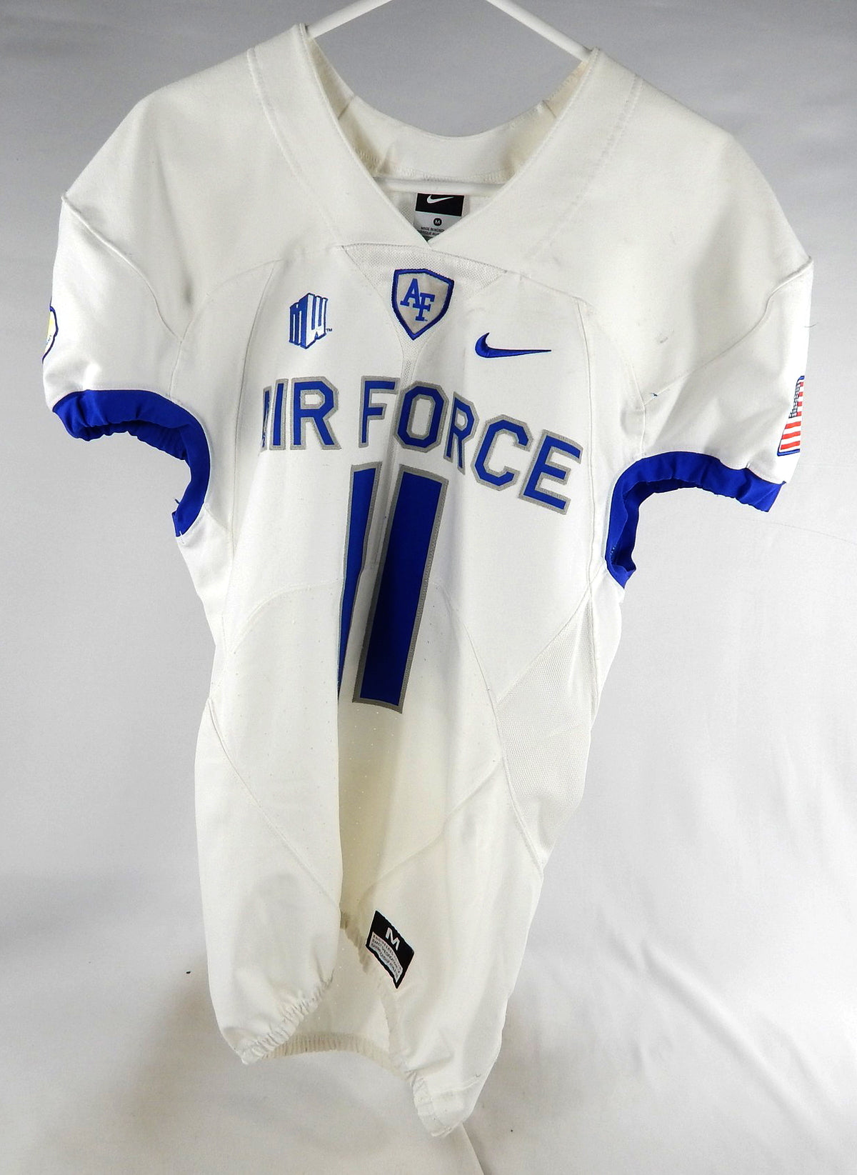 2017 Air Force Falcons #11 Game Used White Jersey NP Rem M 900