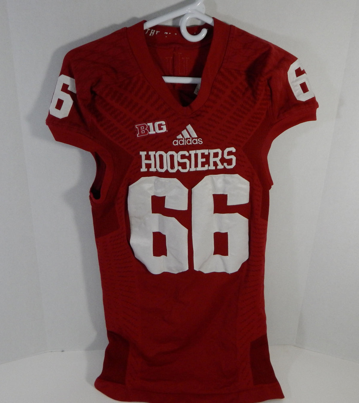 2013 Indiana Hoosiers #66 Game Used Red Jersey Nameplate Removed DP14077