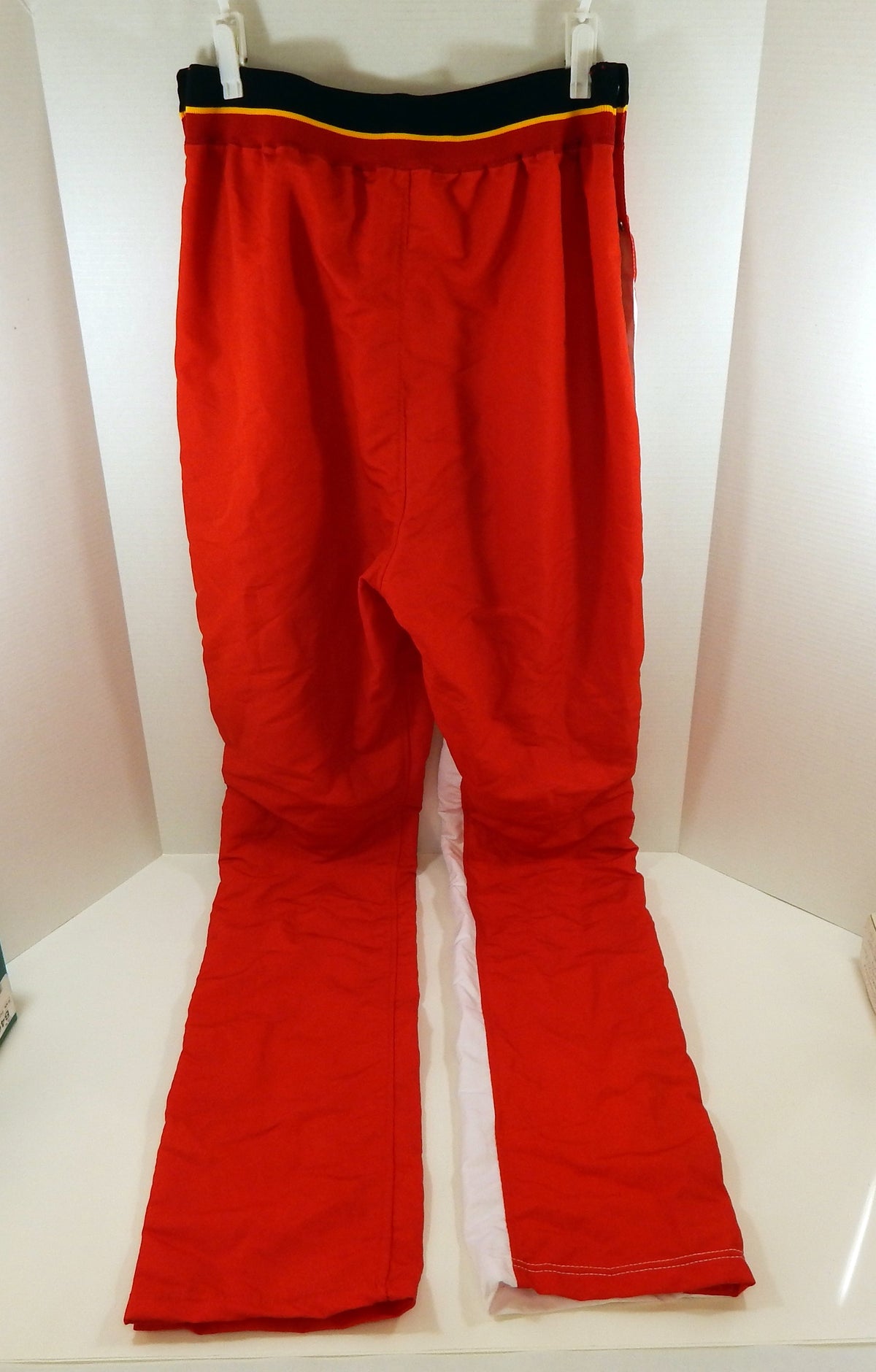 1995-96 Atlanta Hawks Game Issued Red Pants 36 DP51599 Pic2