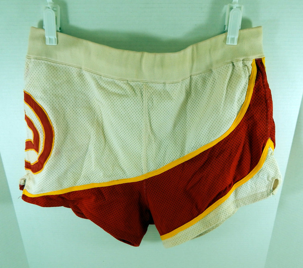 1980s Atlanta Hawks #42 Game Used White Shorts 34 DP51603