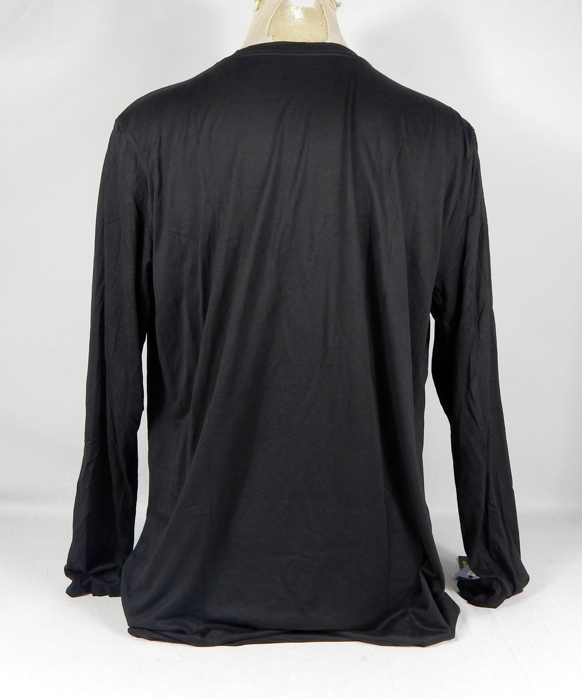 2019-20 Detroit Pistons Team Issued Black Training Long Sleeve Shirt 3XLT 85S Pic2