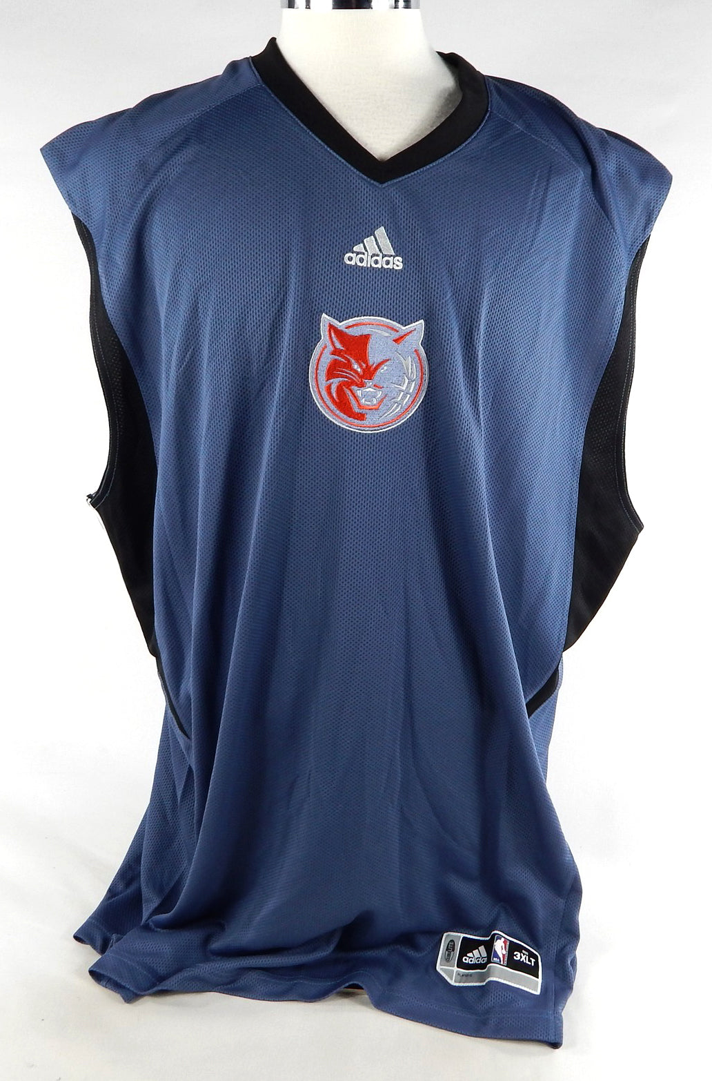 2000s Charlotte Bobcats Game Issued Navy Tank Shirt 3XL 800