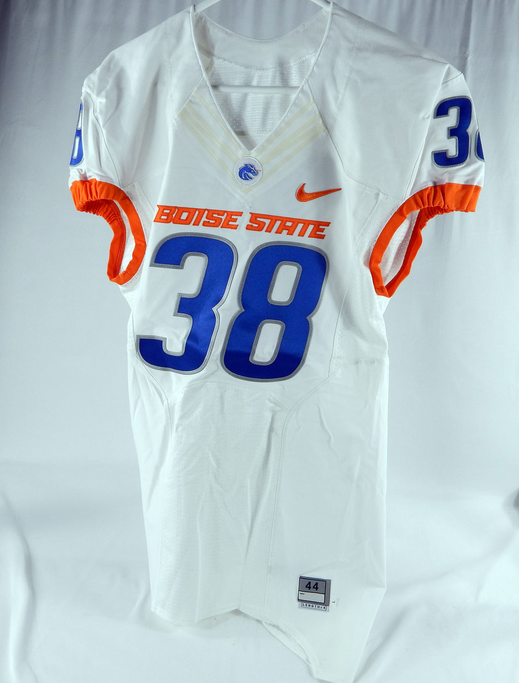 2012-17 Boise State Broncos #38 Game Issued White Jersey Football 44+4 572