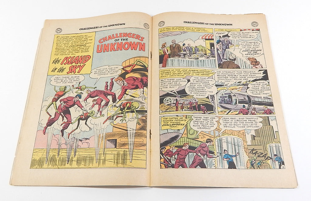Challengers of the Unknown #23 24 Silver Age Sci-Fi Comic Lot DC 1962 Bob Brown Pic2