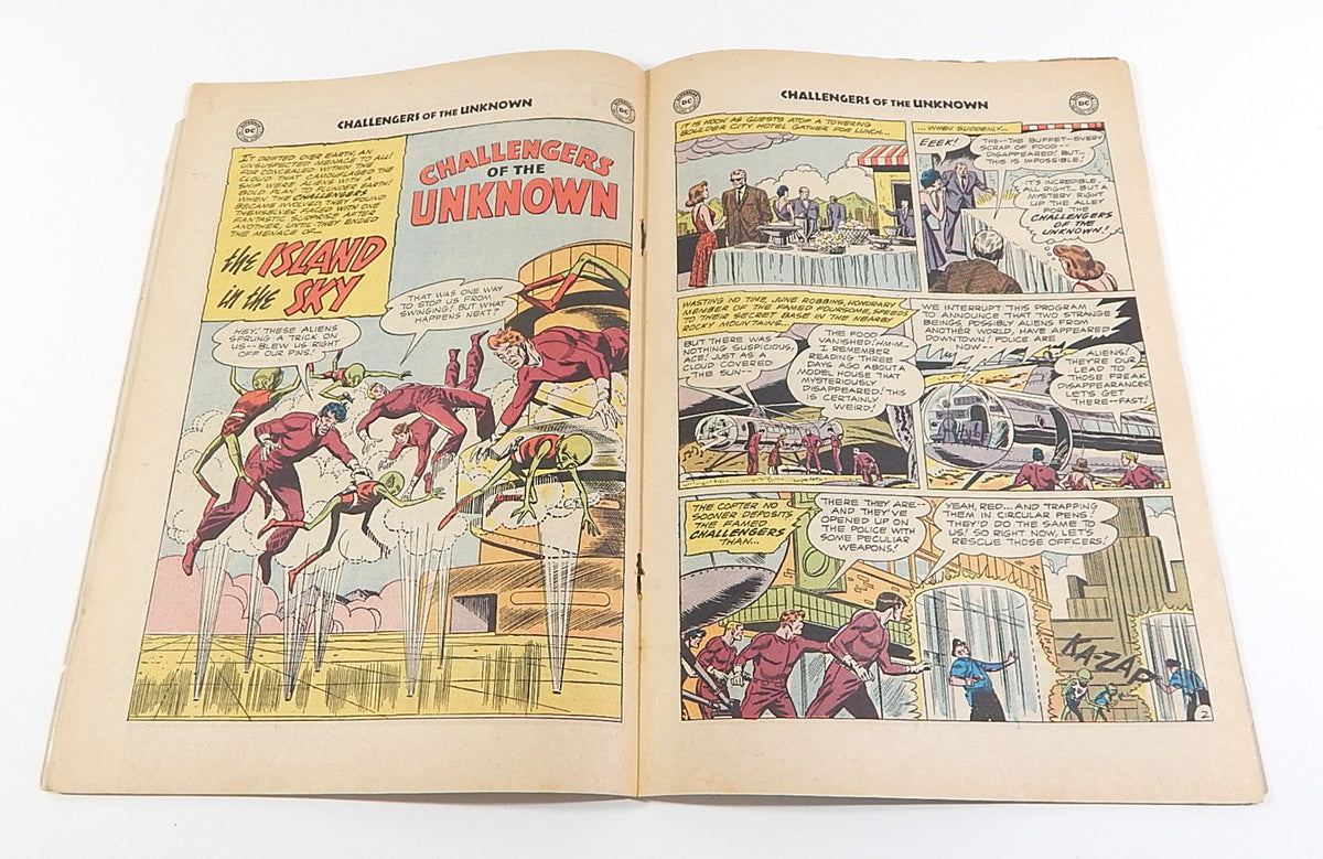 Challengers of the Unknown #23 24 Silver Age Sci-Fi Comic Lot DC 1962 Bob Brown Pic2