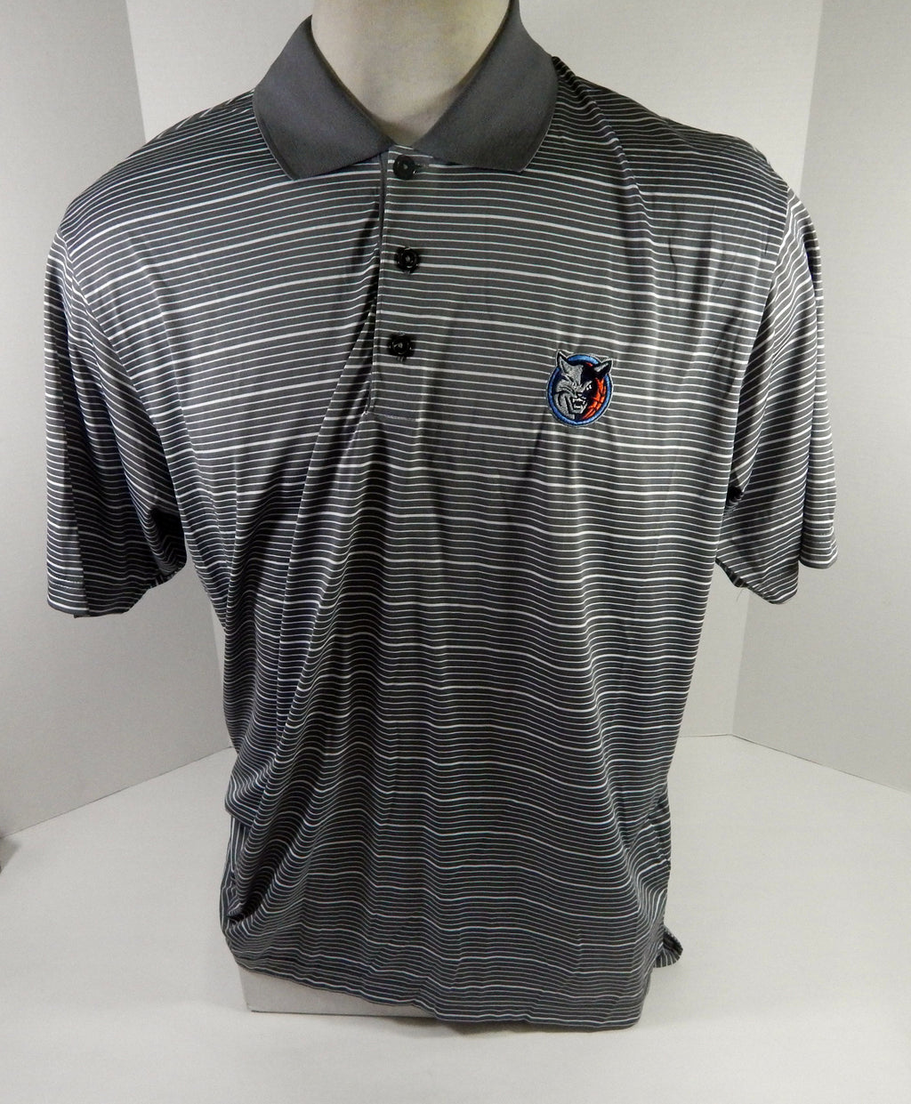 Charlotte Bobcats Team Issued Grey striped Polo Shirt L DP65325