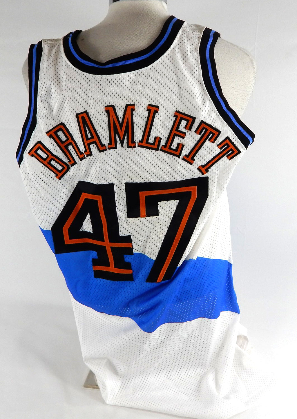1999-00 Cleveland Cavaliers Ian Bramlett #47 Game Issued White Jersey 46 830 Pic2