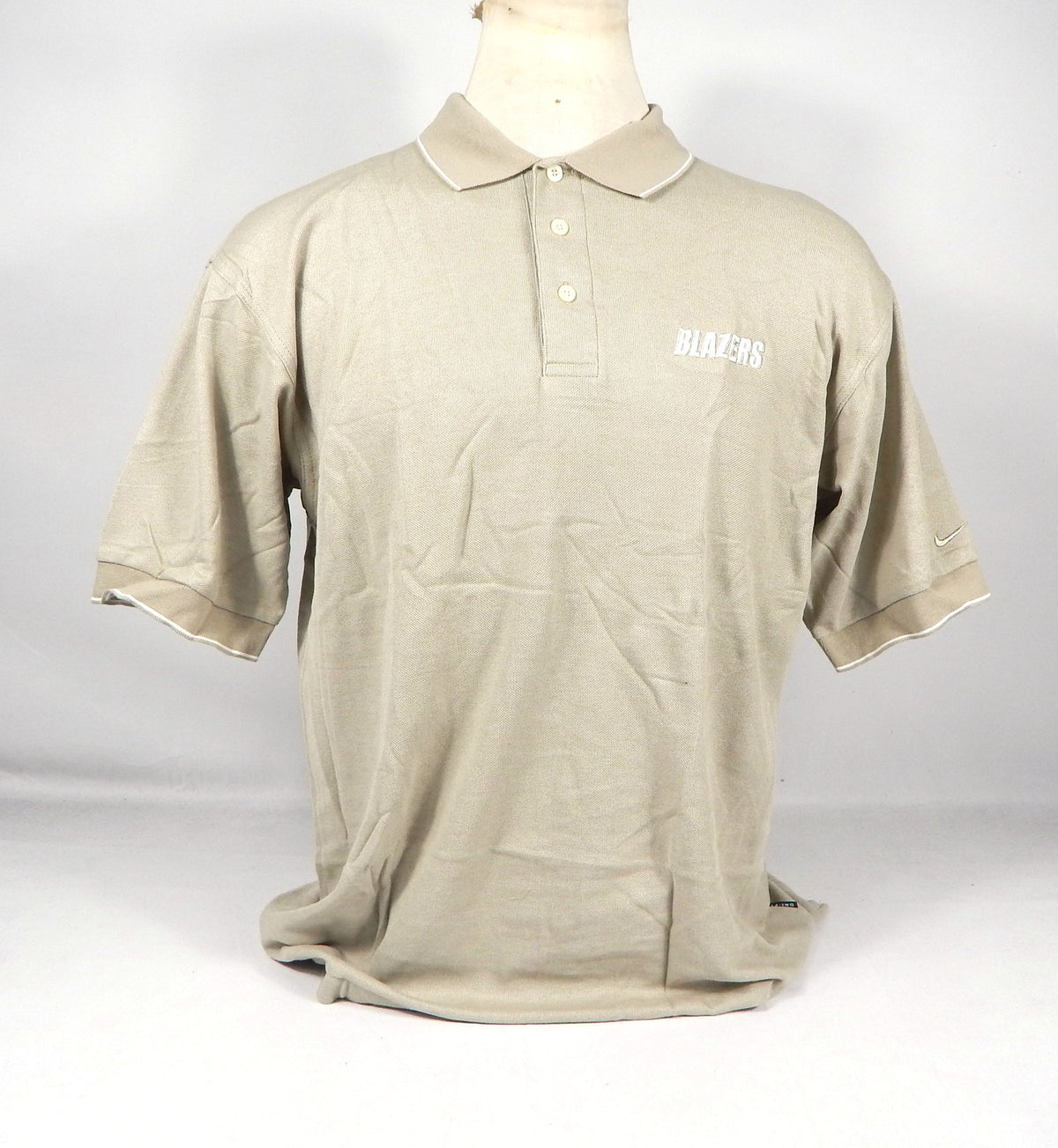 2001-02 Portland Trailblazers Team Issued Tan Polo Shirt 165137-260 M 34S