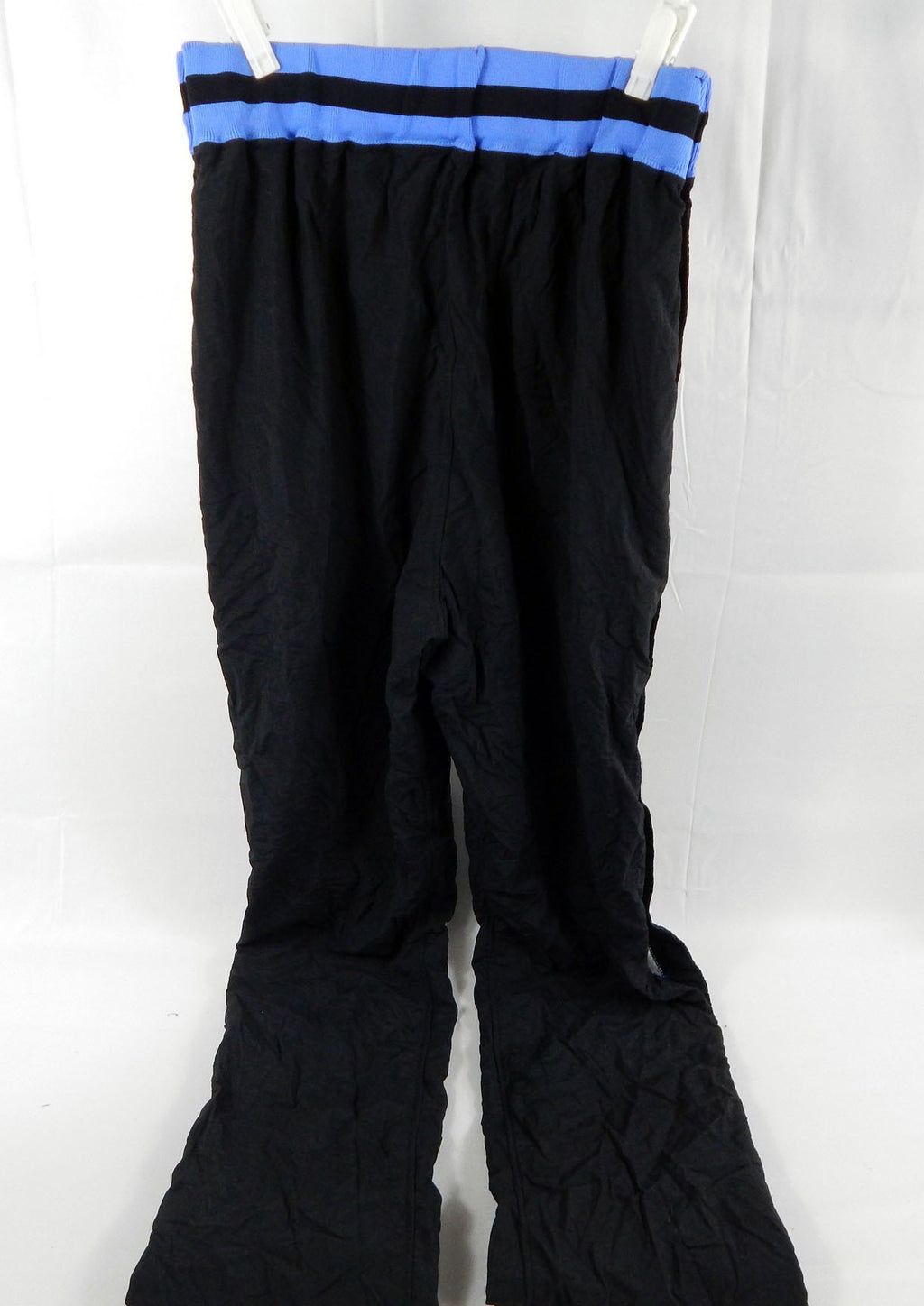 1995-96 Cleveland Cavaliers Antonio Lang #21 Game Used Black Warm Up Pants 36 7 Pic2