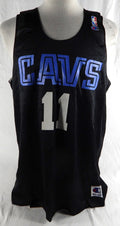 1990s Cleveland Cavaliers #11 Game Issued Black Practice Jersey XL 025