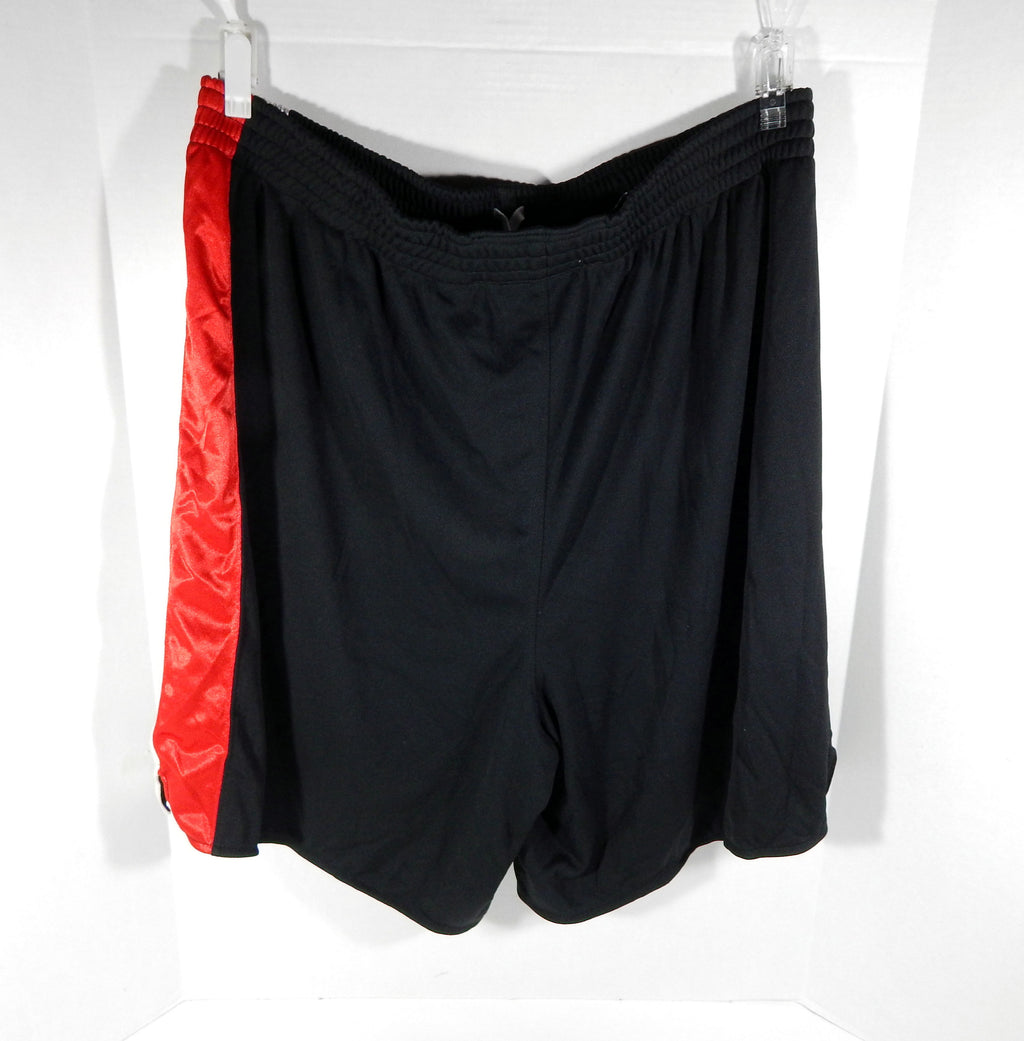 2000s Portland Trailblazers Game Issued Black Shorts 48 DP68206 Pic2