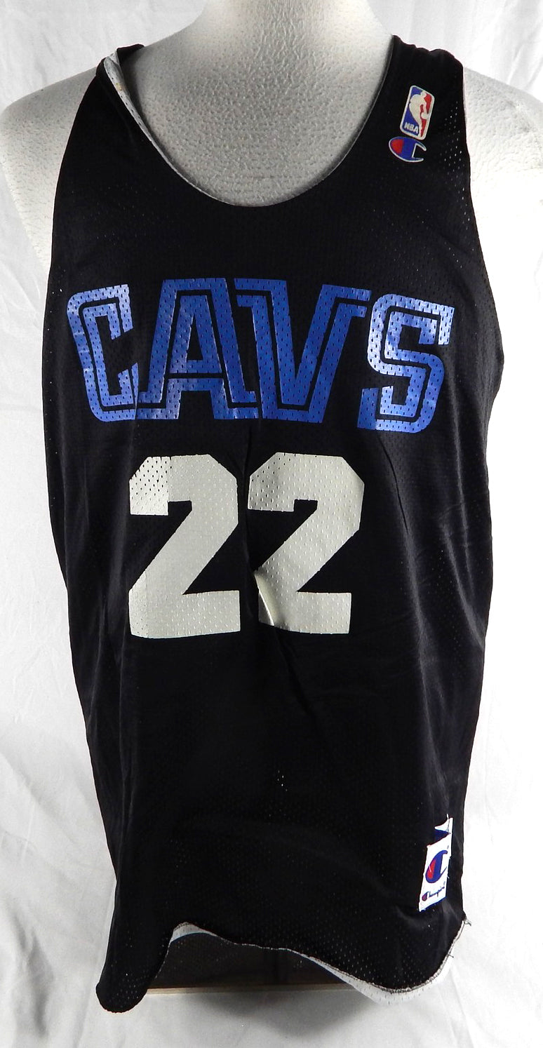 1990s Cleveland Cavaliers #22 Game Issued Black Practice Jersey XL 027