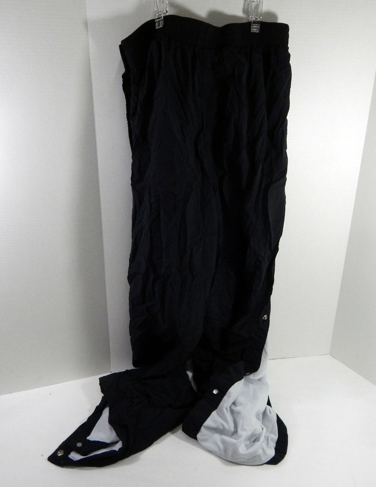 2000s Philadelphia 76ers #31 Game Used Black Tear Away Pants 44 DP61181 Pic2