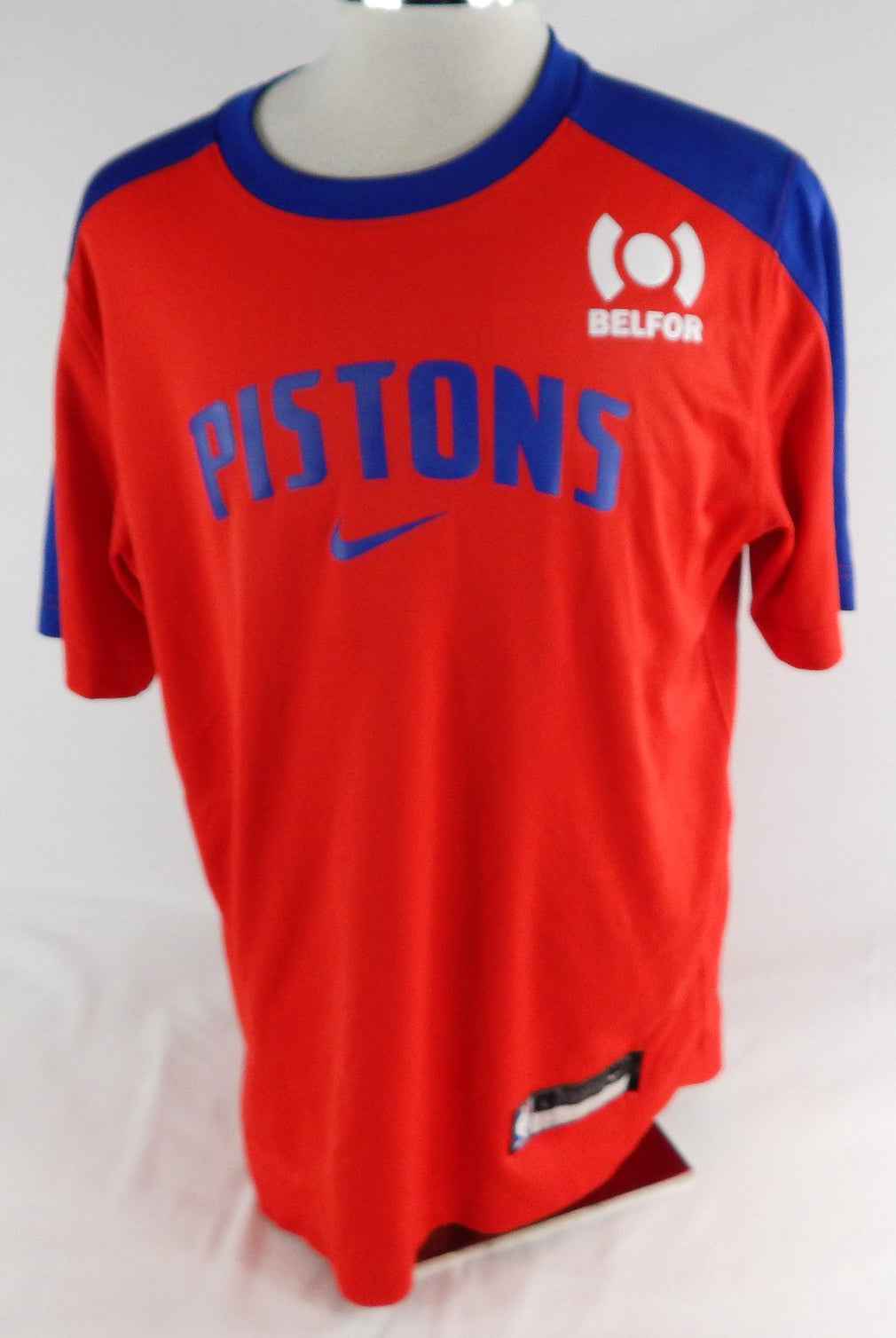 2024-25 Detroit Pistons Tobias Harris #12 Game Issued Red Shooting Shirt L 414