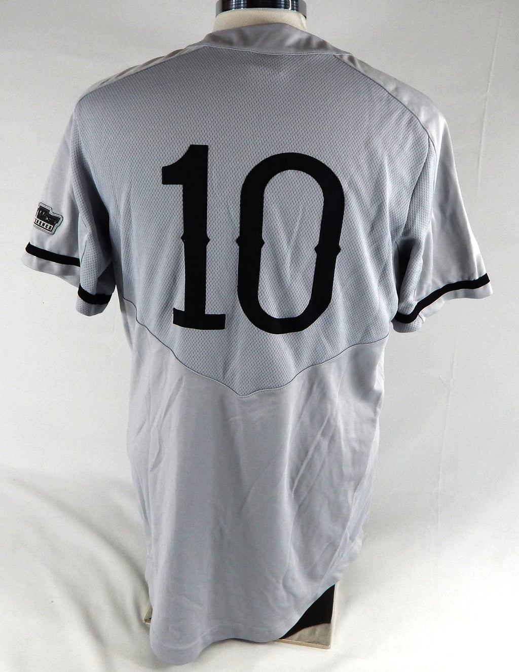 2018 Long Beach State Dirtbags #10 Game Used Grey Jersey Baseball L 868 Pic2
