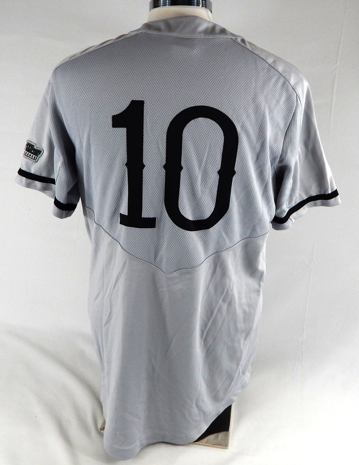 2018 Long Beach State Dirtbags #10 Game Used Grey Jersey Baseball L 868 Pic2