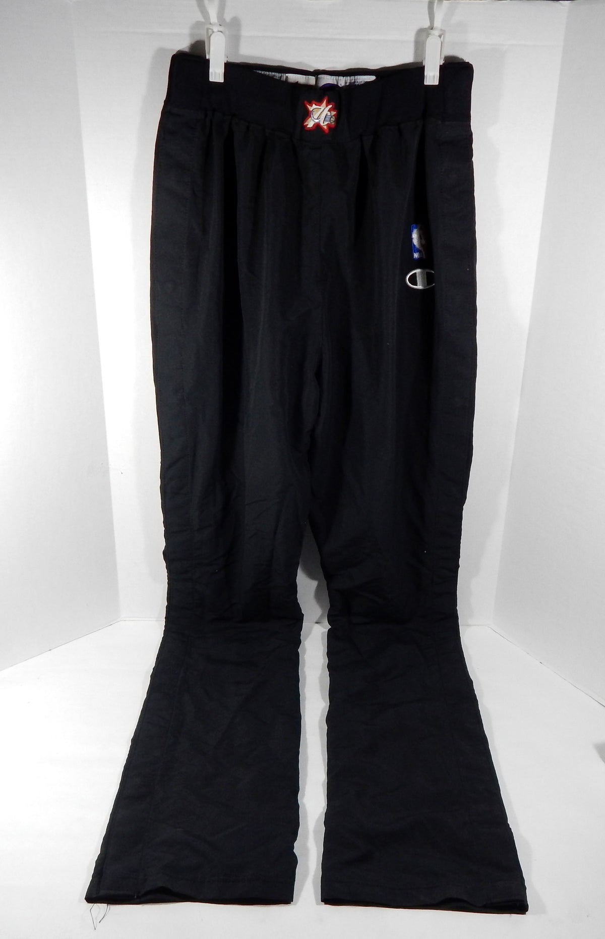 1997-98 Philadelphia 76ers Game Used Black Pants 38 DP68223
