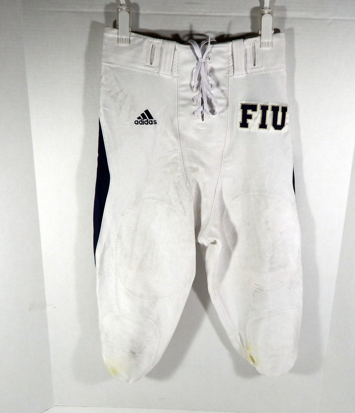 2010 FIU Panthers Game Used White Pants 40 DP68722
