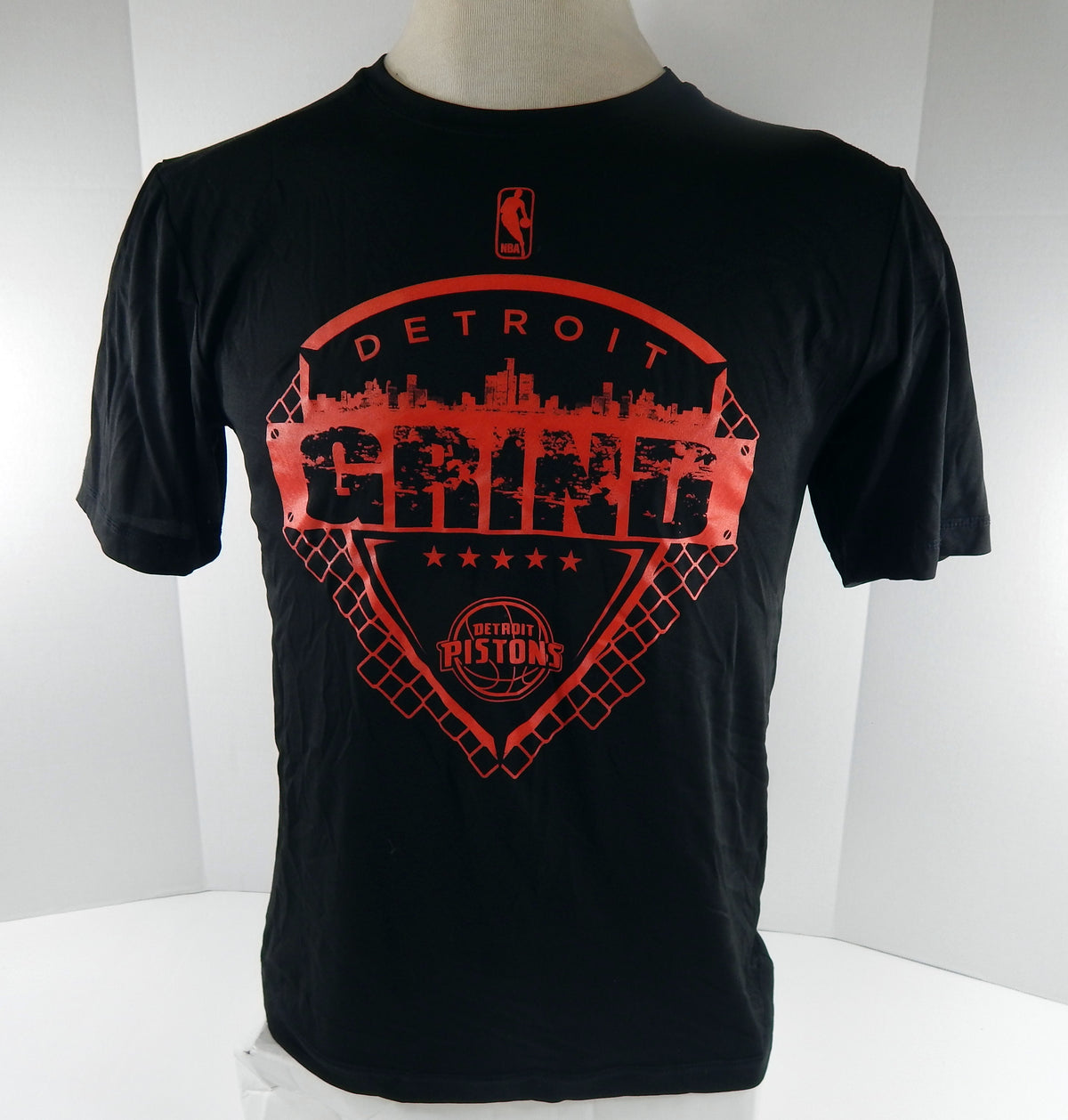 Mens Detroit Pistons Authentic Black Shirt Grind Majestic NWT M  49S
