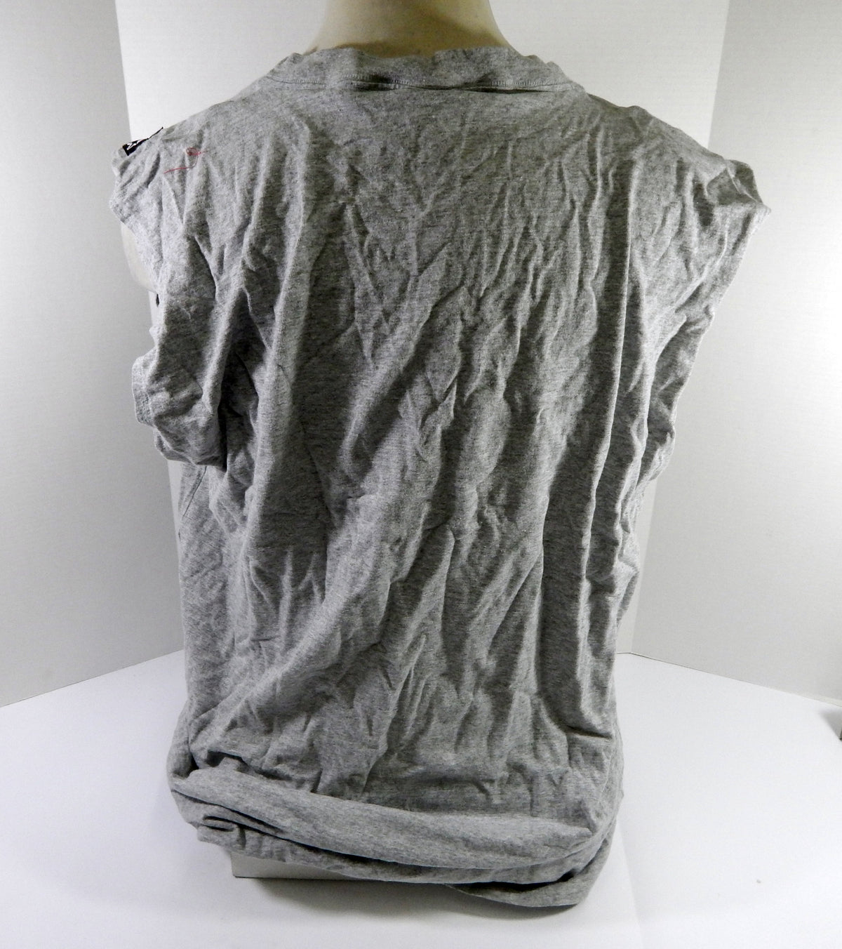 Cleveland Cavaliers Team Issued Grey Shirt 2XL DP53094 Pic2