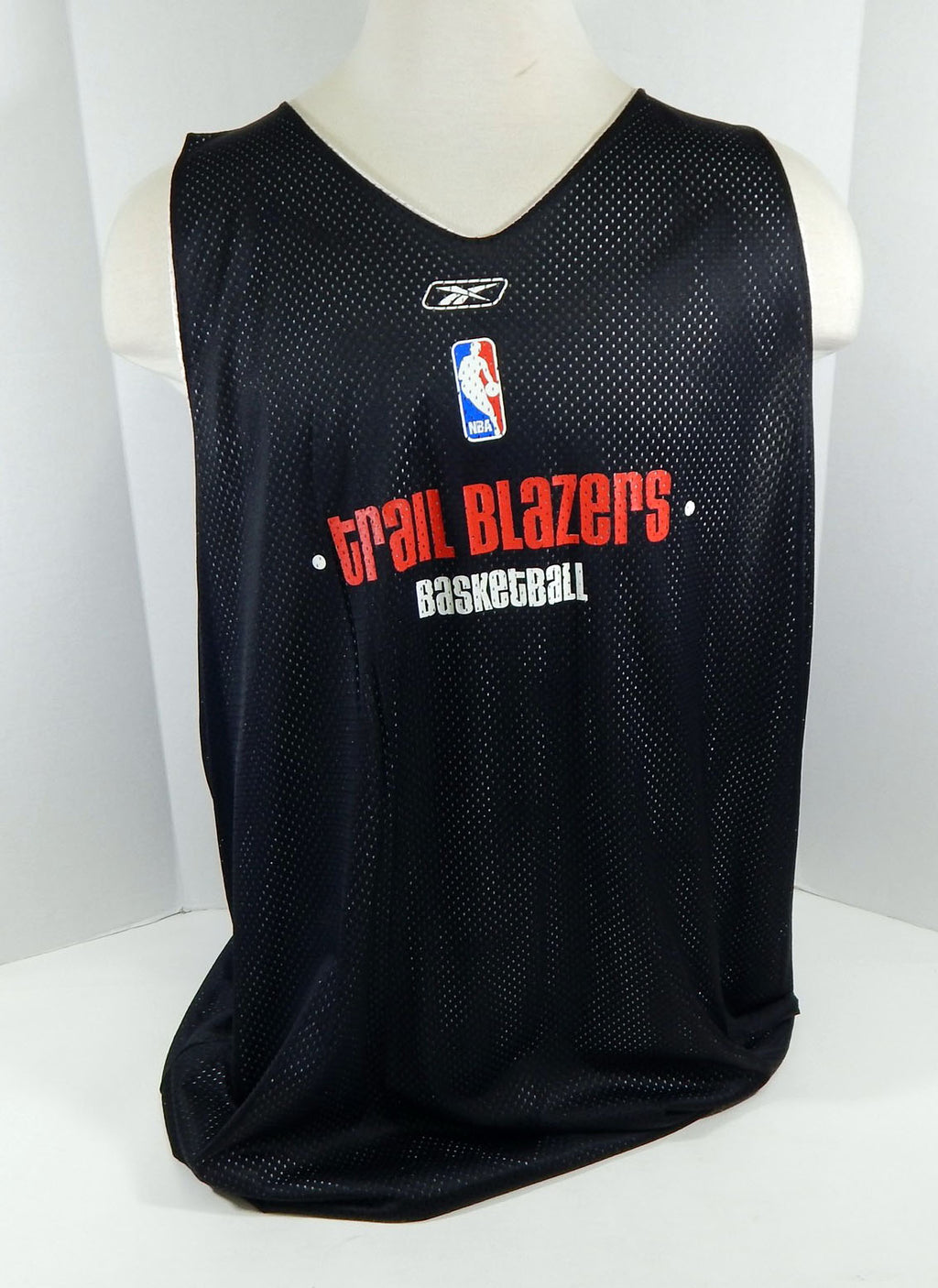 2005-06 Portland Trail Blazers Game Issued Black Reversible Practice Jersey 28