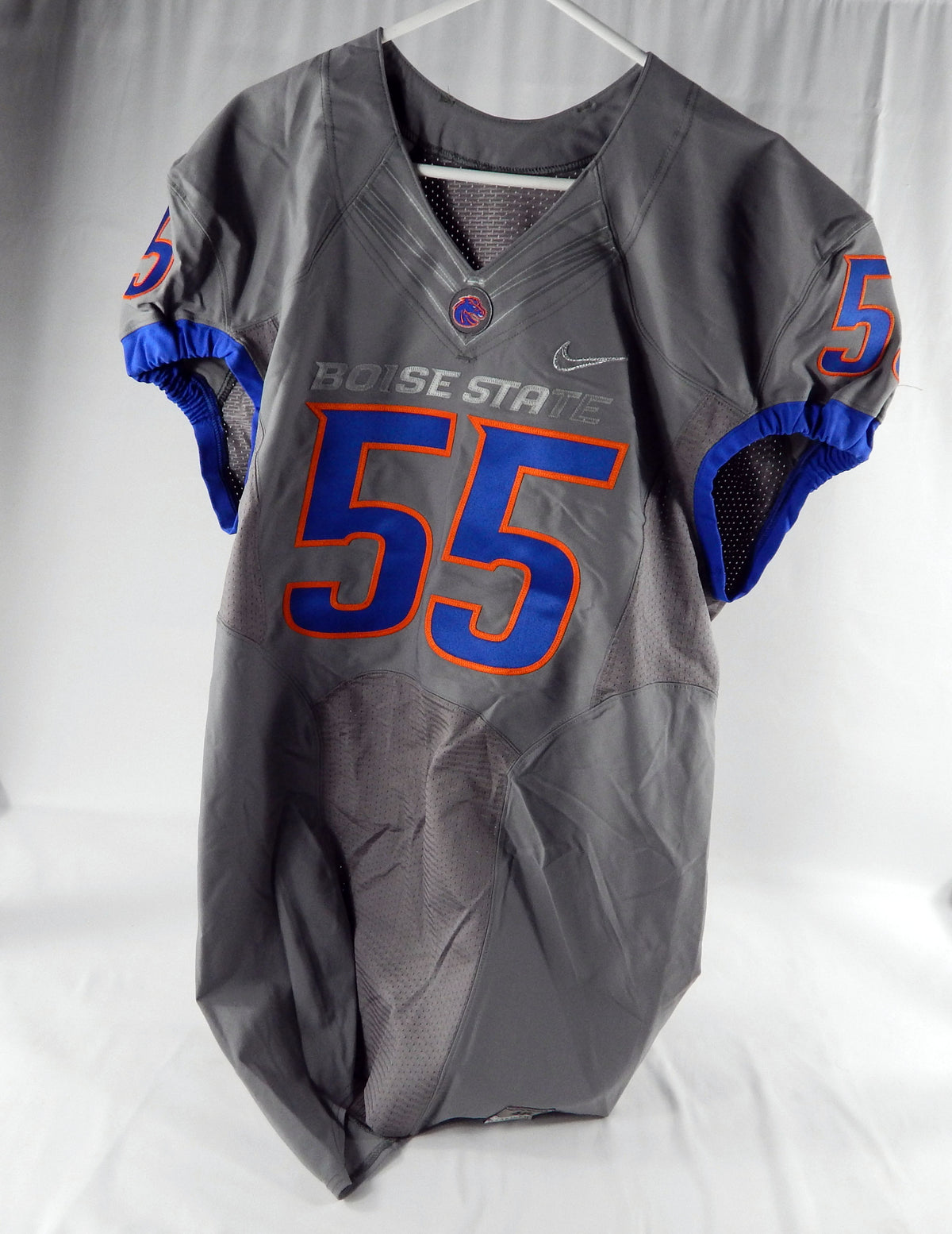 2012-17 Boise State Broncos #55 Game Issued Grey Jersey Football 48+4 632