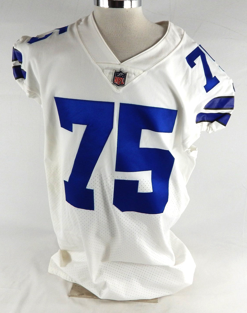 2019 Dallas Cowboys Cameron Fleming #75 Game Issued White Jersey 50 826