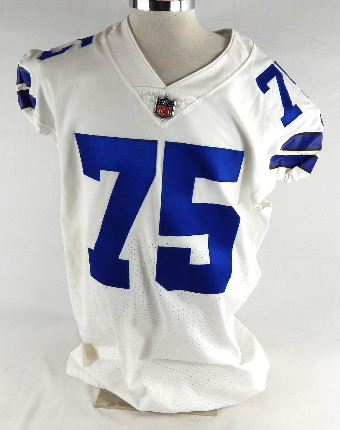 2019 Dallas Cowboys Cameron Fleming #75 Game Issued White Jersey 50 826