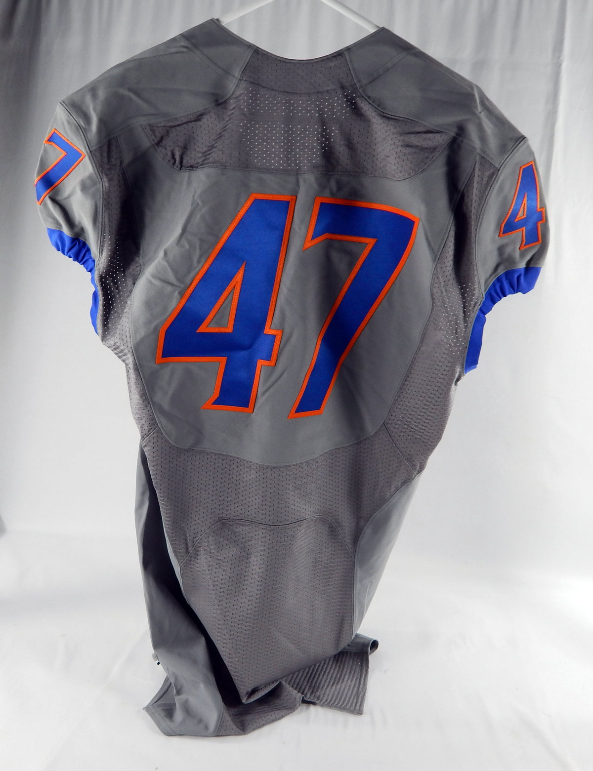2012-17 Boise State Broncos #47 Game Issued Grey Jersey Football 46+4 DP84638 Pic2