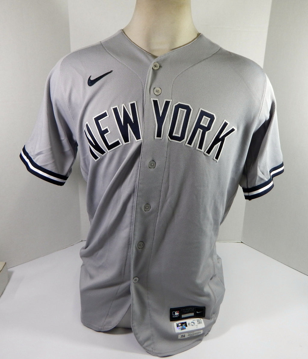 2020 New York Yankees Jonathan Loaisiga #43 Game Issued Used Grey Jersey HGS P 4 Pic2