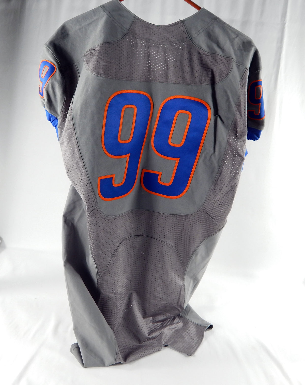 2012-17 Boise State Broncos #99 Game Issued Grey Jersey Football 48+4 640 Pic2