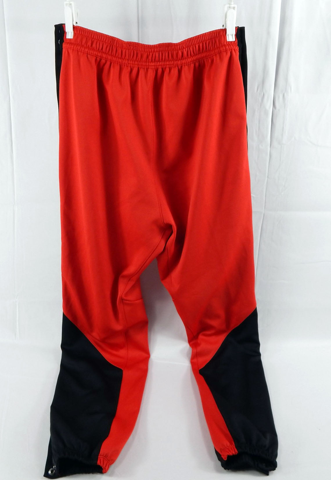 2024-25 Atlanta Hawks Bogdan Bogdanovic #13 Game Used Red Warm Up Pants L 462 Pic2