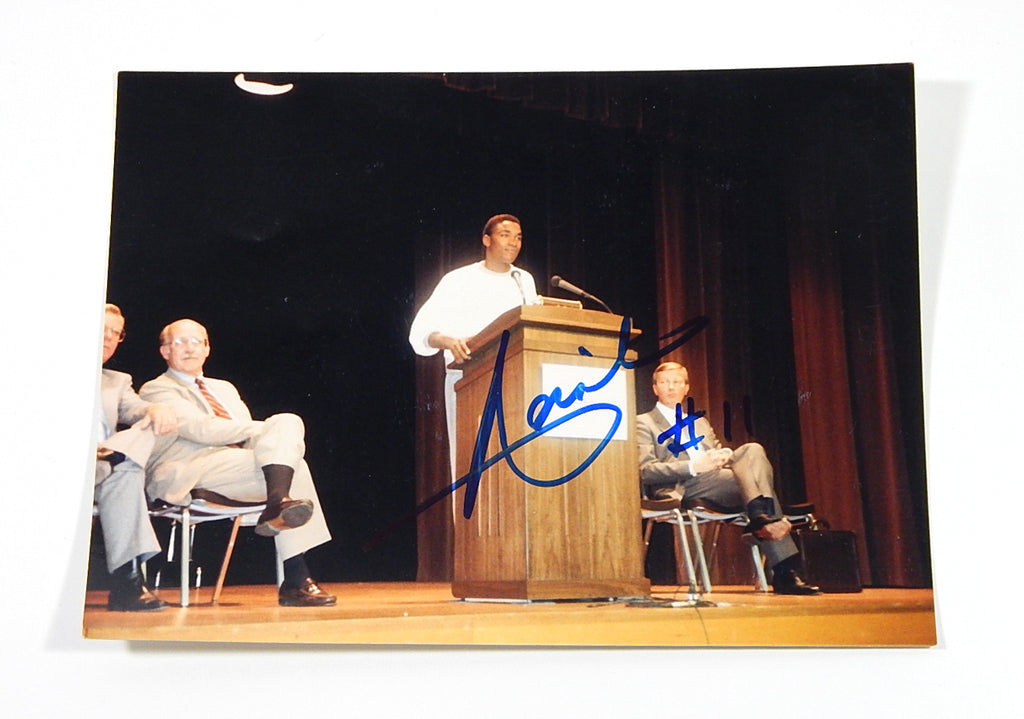 Lot of (2) Isiah Thomas Signed 7x5 Photos Detroit Pistons Auto Pic2