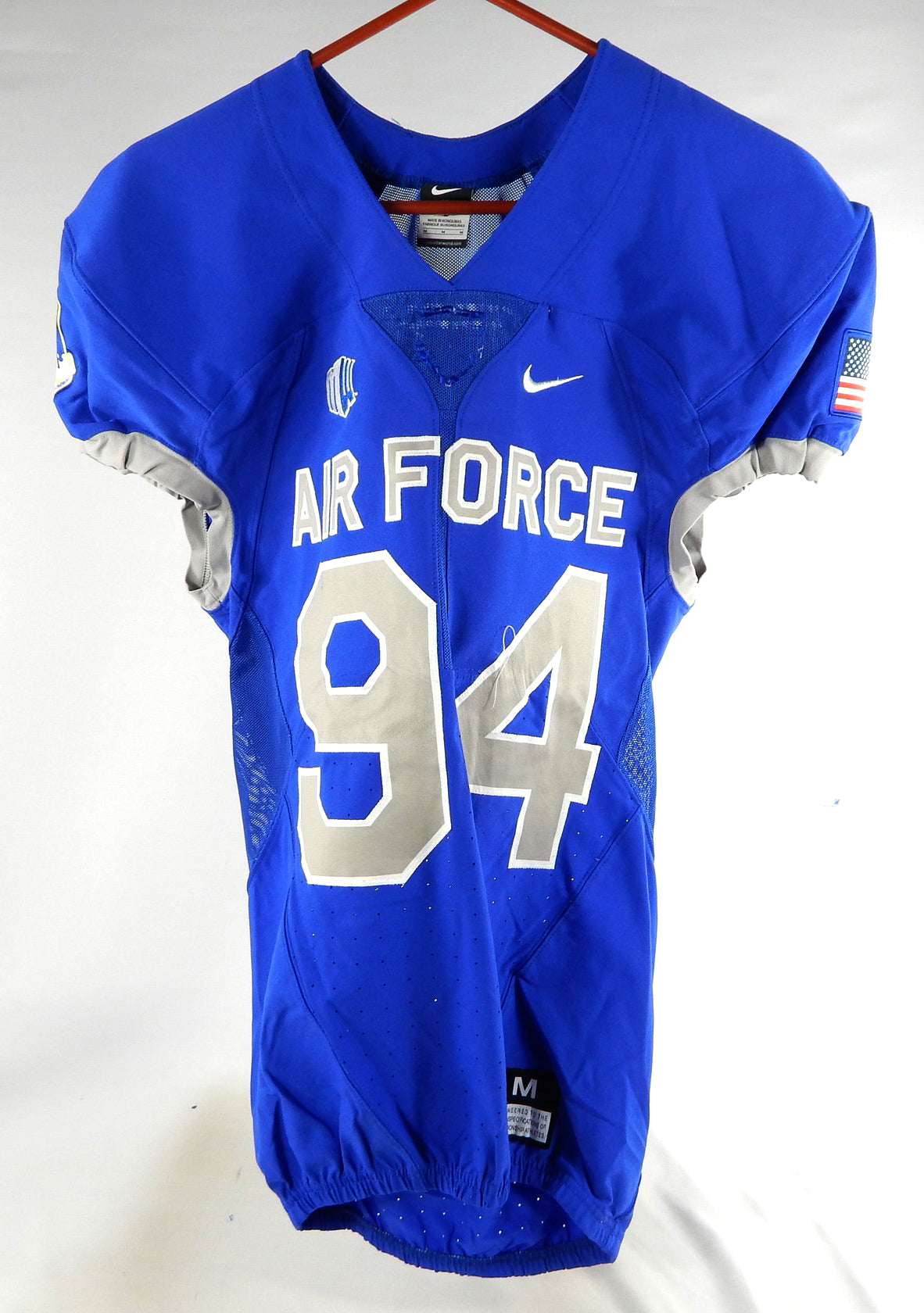 2017 Air Force Falcons #94 Game Used Blue Jersey Name Plate Removed M DP80936