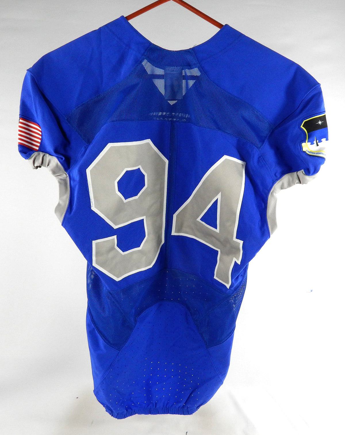 2017 Air Force Falcons #94 Game Used Blue Jersey Name Plate Removed M DP80936 Pic2