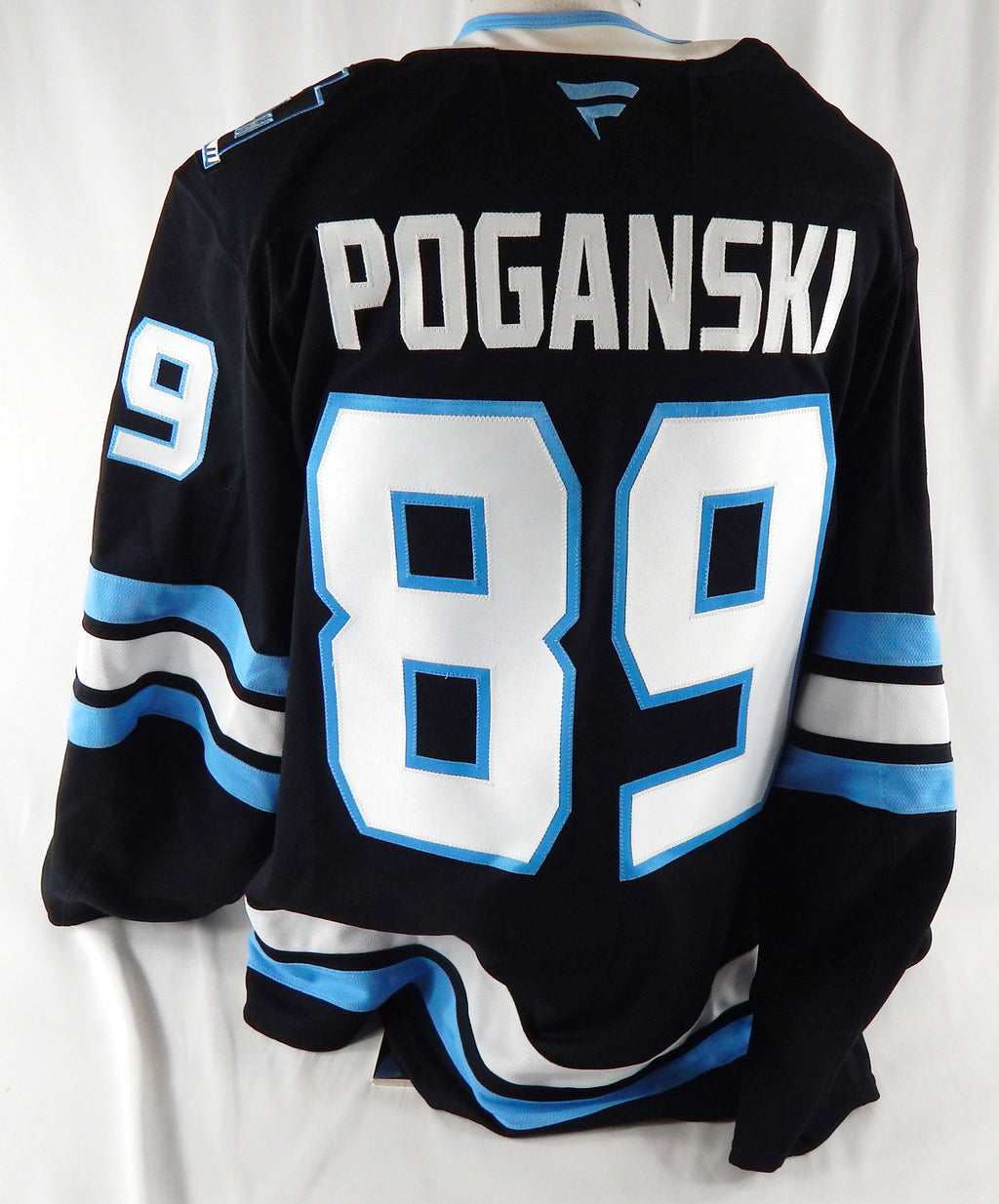 2025-26 Utah Mammoth Austin Poganski #89 Game Issued Black Jersey SME Patch 56 7 Pic2
