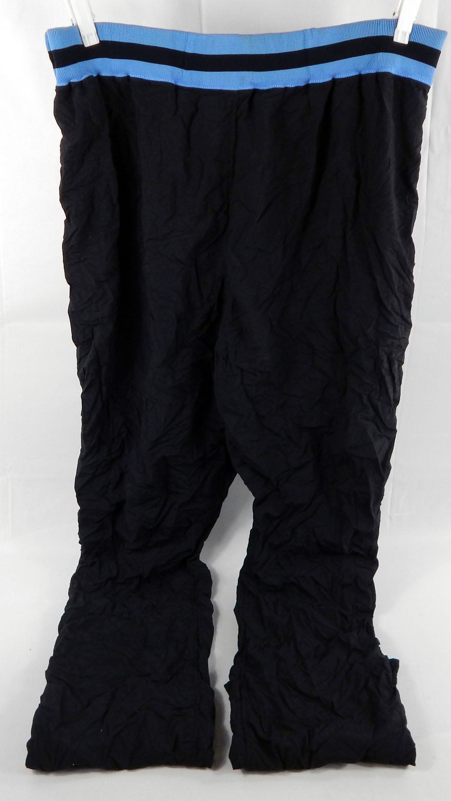 1996-97 Cleveland Cavaliers Antonio Lang #21 Game Used Black Warm Up Pants 40 9 Pic2