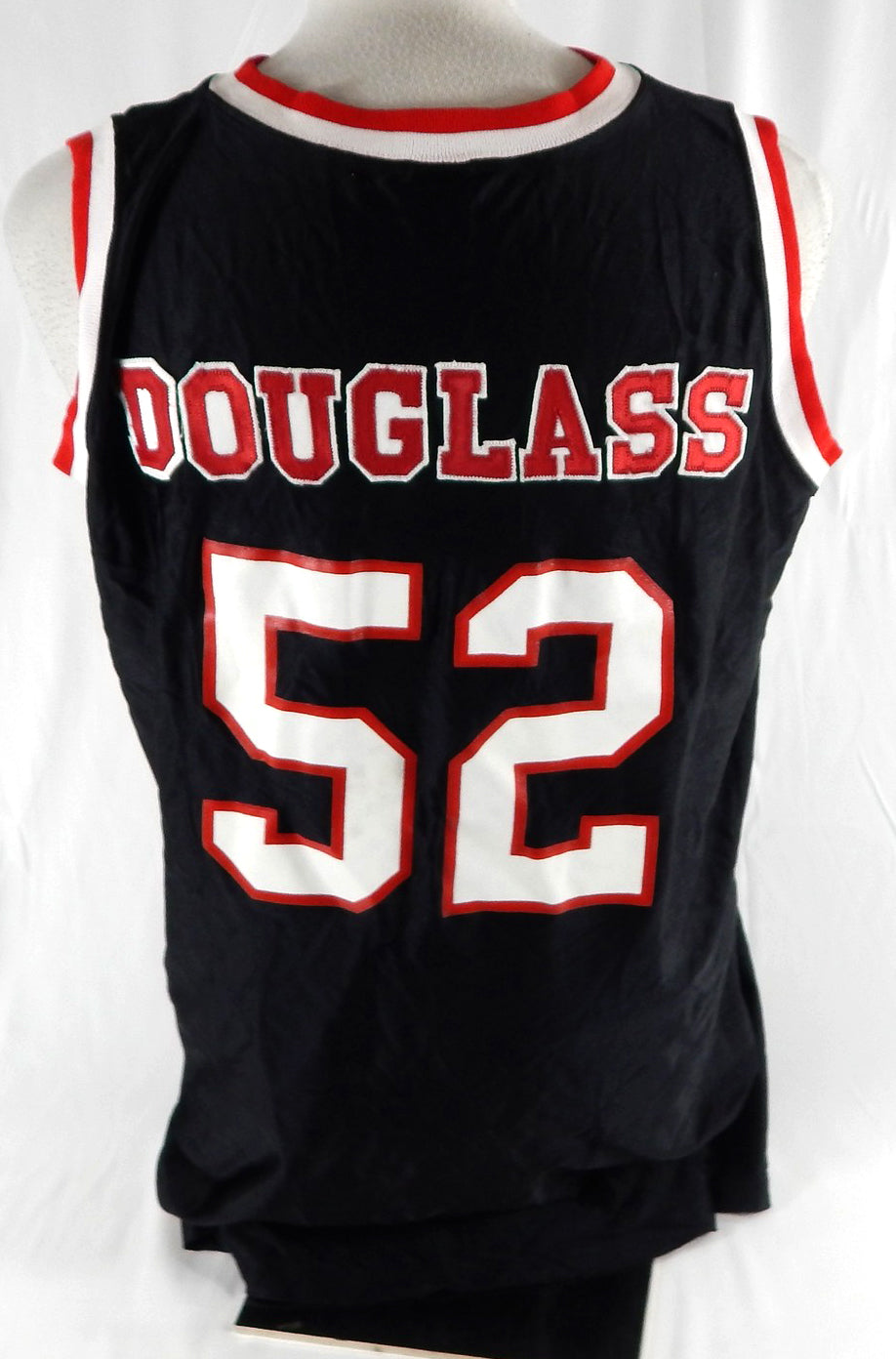 2000s Cincinnati BearCats Douglass #52 Game Used Black Jersey Basketball 434 Pic2