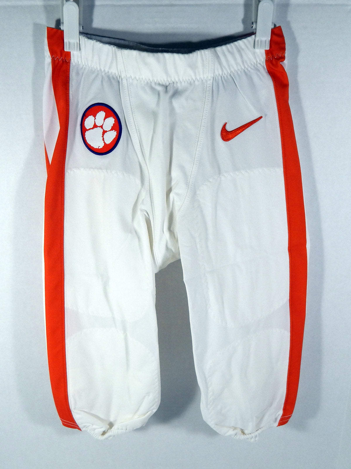 Clemson Tigers #55 Game Used White Pants 30 DP68777