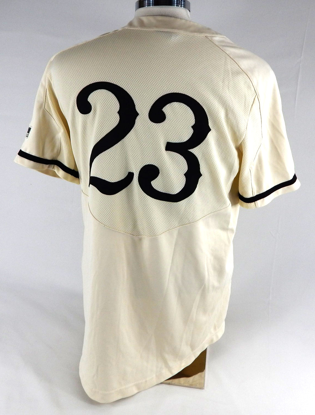 2018 Long Beach State Dirtbags #23 Game Used Cream Jersey Baseball L 897 Pic2