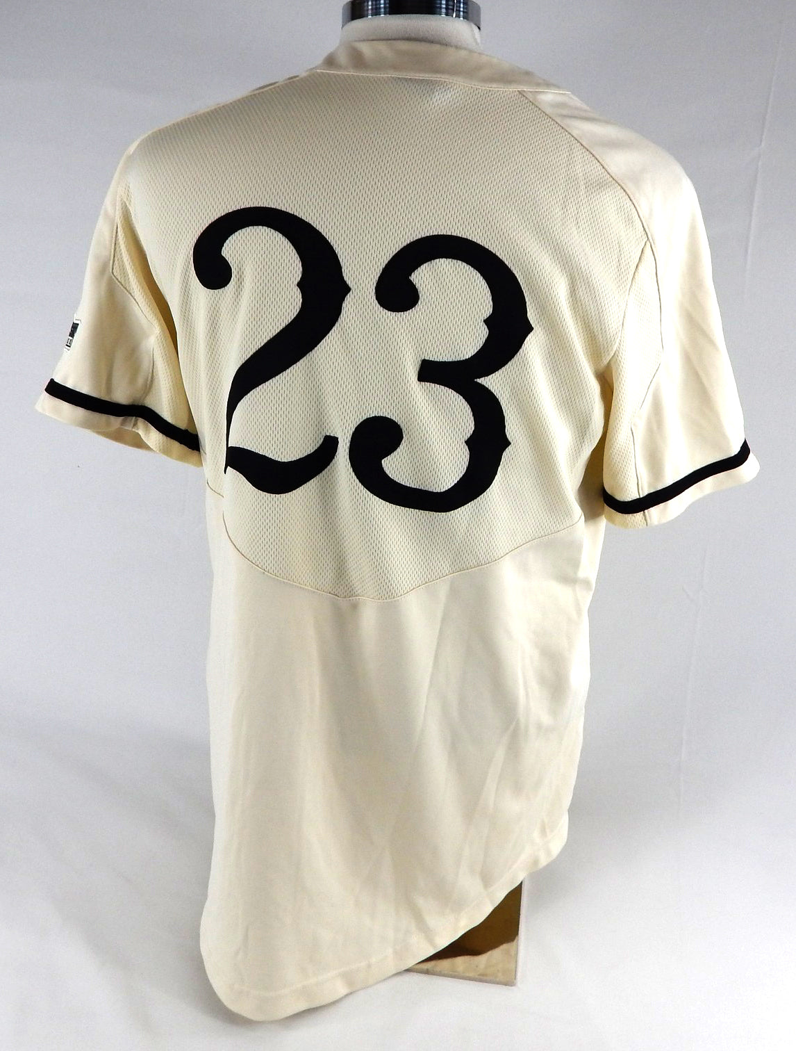 2018 Long Beach State Dirtbags #23 Game Used Cream Jersey Baseball L 897 Pic2