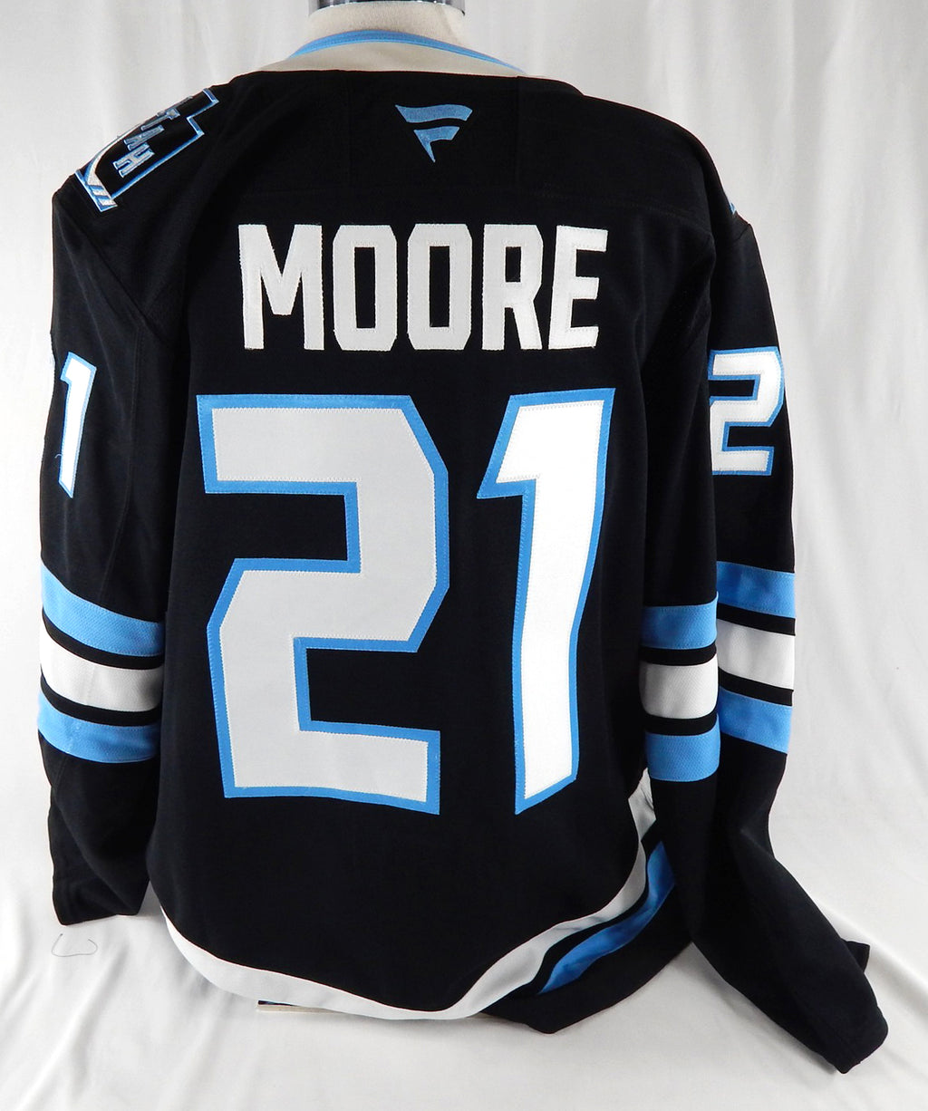 2025-26 Utah Mammoth Lleyton Moore #21 Game Issued Black Jersey SME Steel P54 3 Pic2