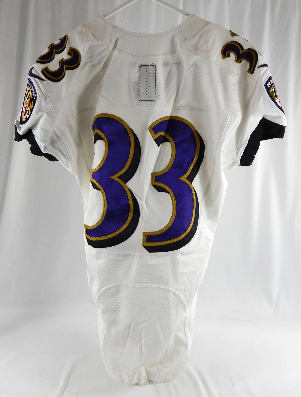 2013 Baltimore Ravens #33 Game Used White Jersey NR R 40 665 Pic2