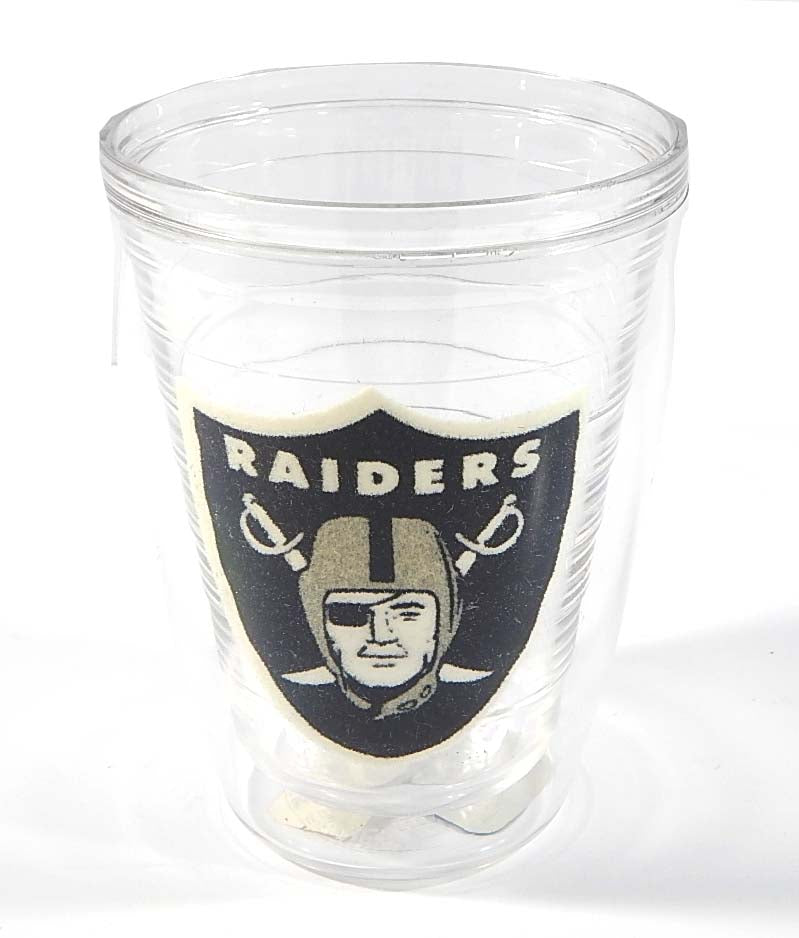 Oakland Raiders Team NFL Signature Series Patch Plastic Cup
