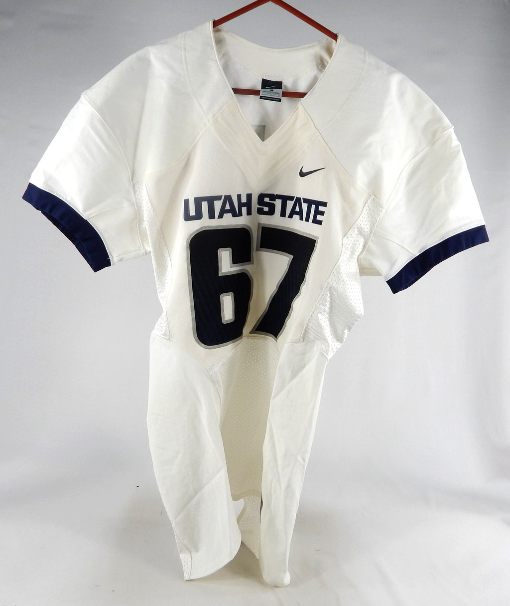2013-15 Utah State Aggies #67 Game Used White Jersey NP R L 063