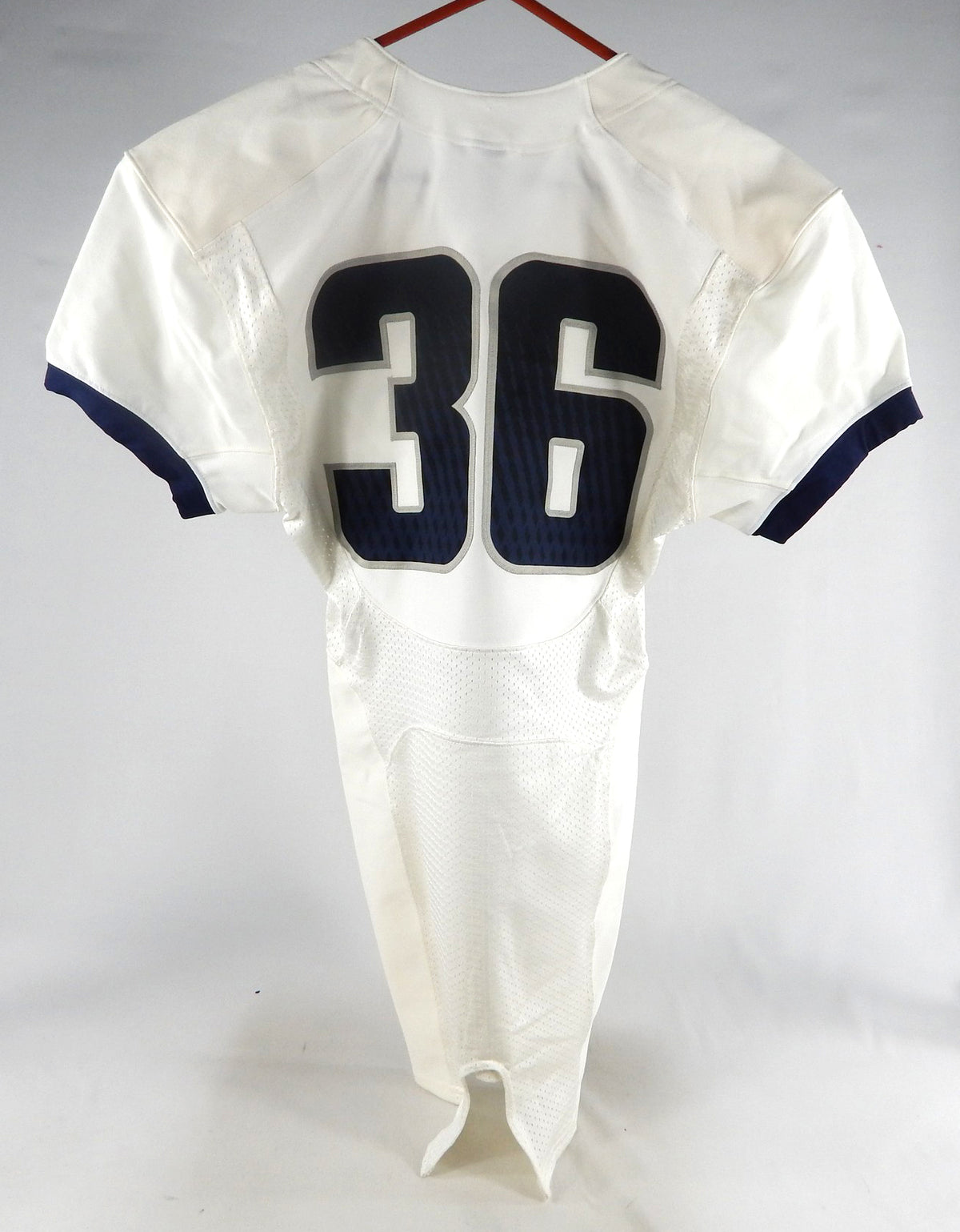 2013-15 Utah State Aggies #36 Game Used White Jersey NP Rem S 066 Pic2